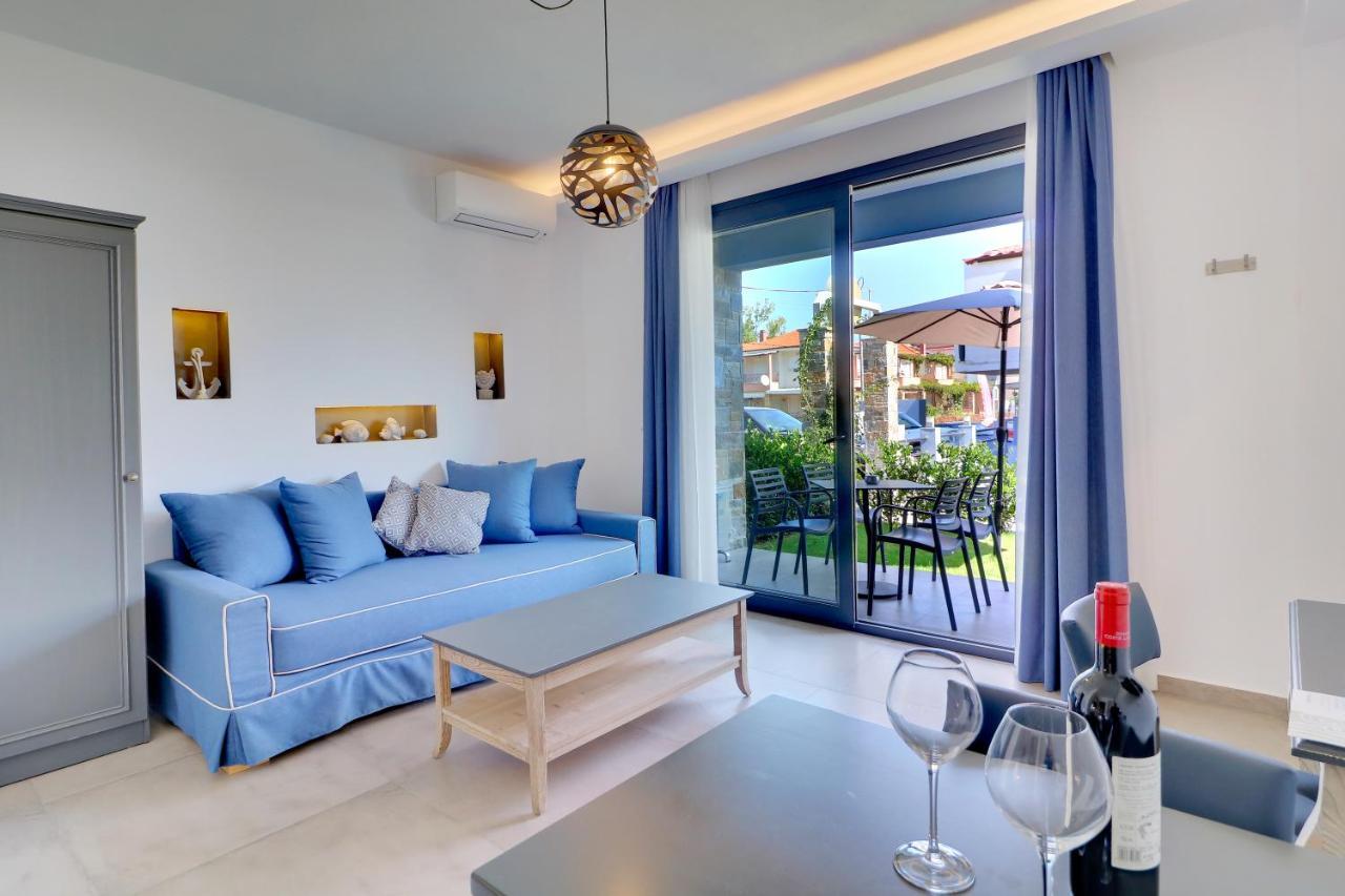 Theros Villas & Suites Криси Амудия Екстериор снимка