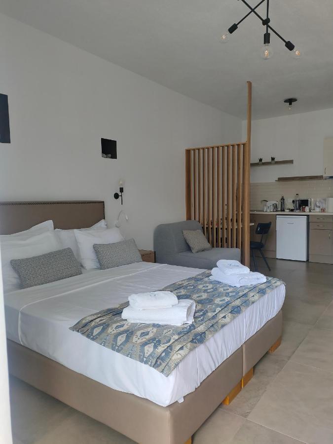 Theros Villas & Suites Криси Амудия Екстериор снимка