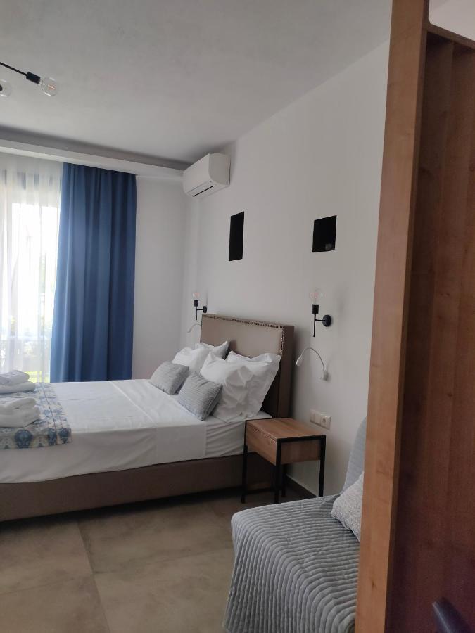 Theros Villas & Suites Криси Амудия Екстериор снимка