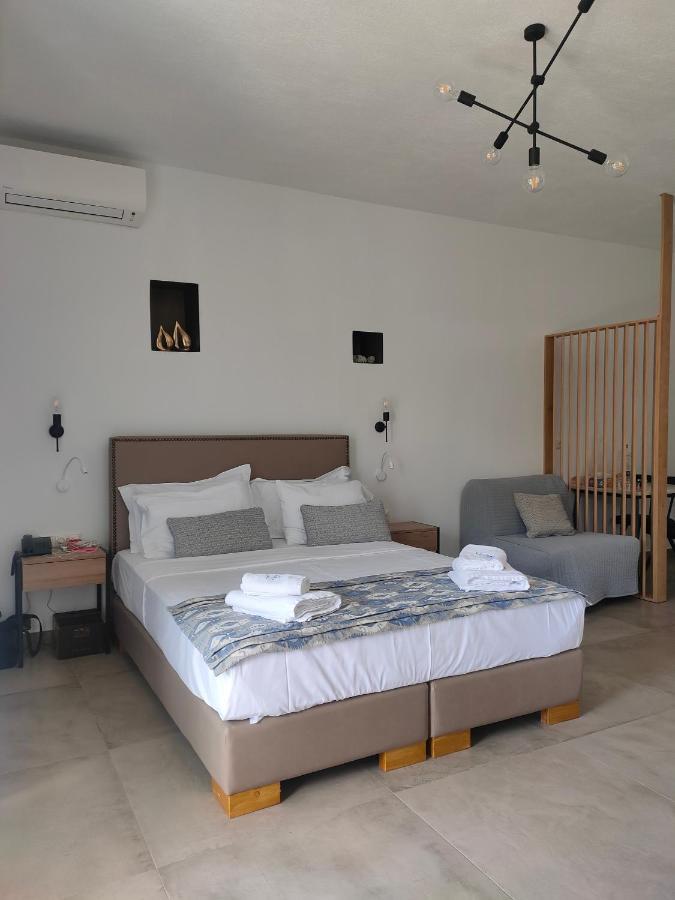 Theros Villas & Suites Криси Амудия Екстериор снимка